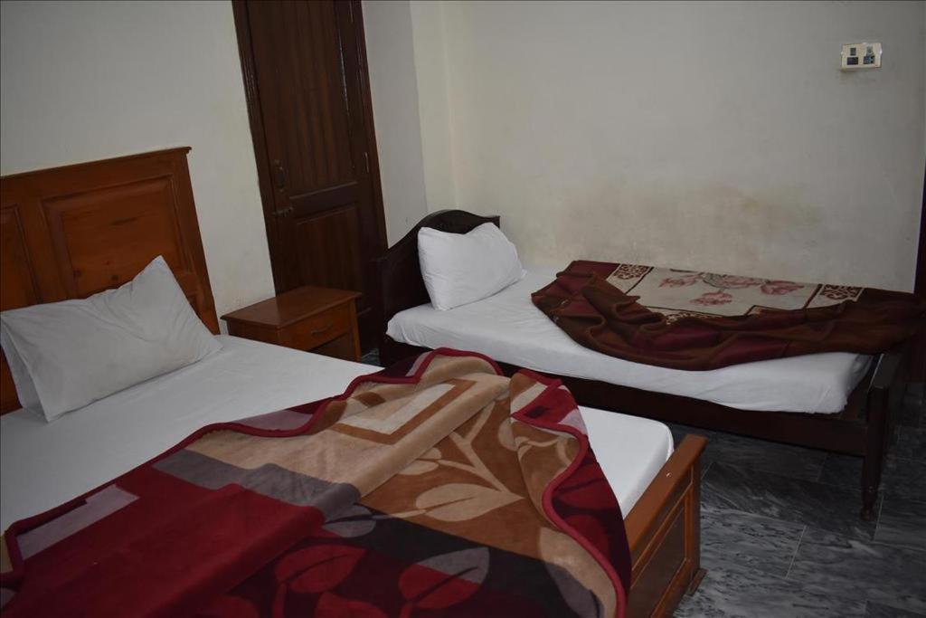Hotel Al Hamrah イスラマバード エクステリア 写真